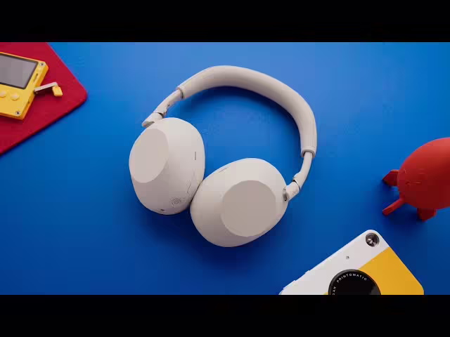 Sony WH-1000XM6